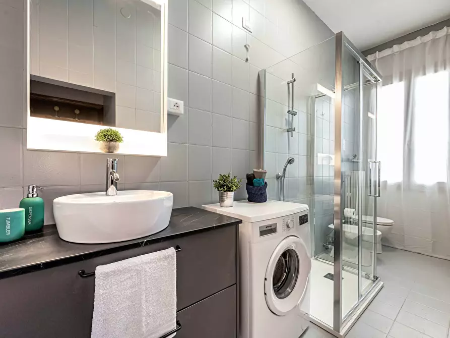 Immagine 11 di Camera in affitto  in Viale Arcella11 a Padova