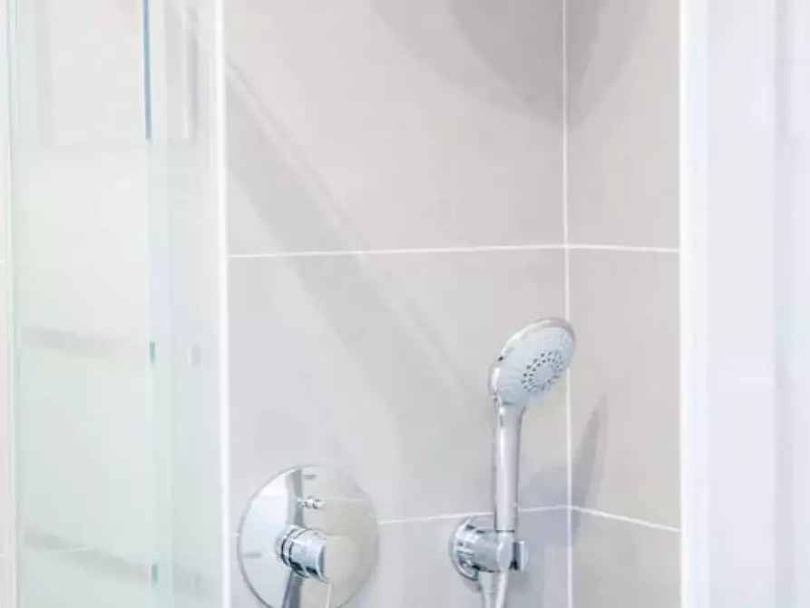 Immagine 16 di Appartamento in affitto  in Via Giovanni Battista Niccolini37 a Milano