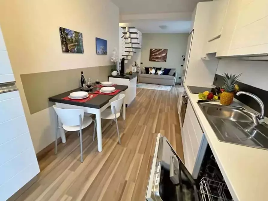 Immagine 9 di Appartamento in affitto  in Via Giuseppe Candiani a Milano