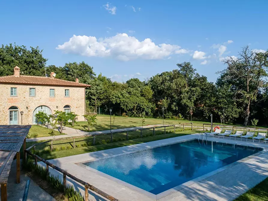 Immagine 2 di Appartamento in affitto  in 52044 Mezzavia, Province of Arezzo, Italy a Cortona