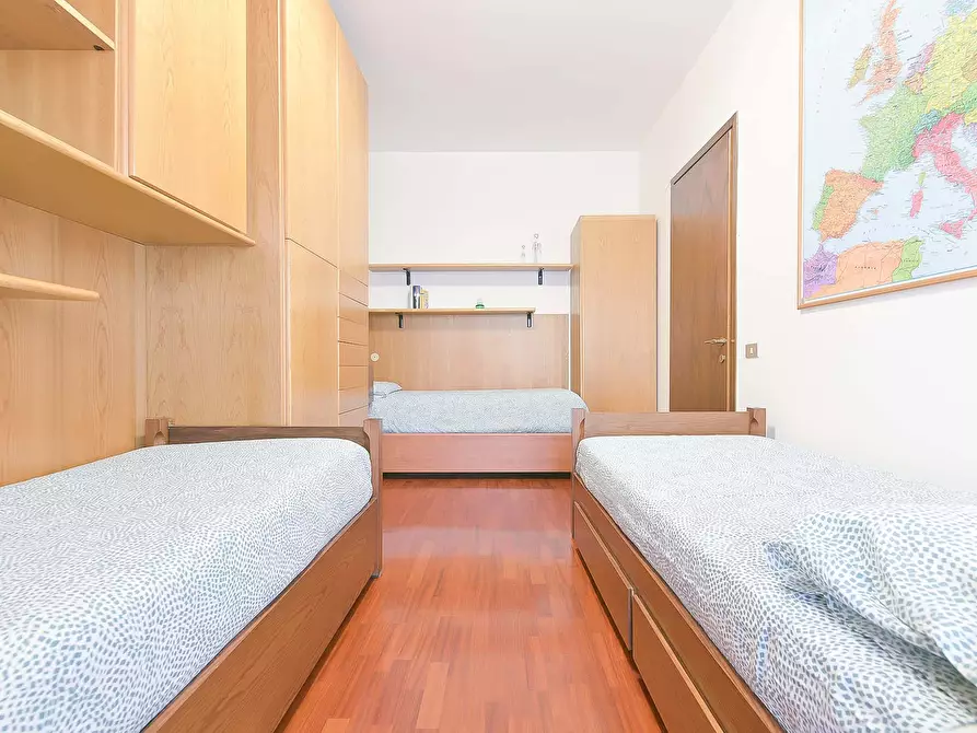 Immagine 15 di Appartamento in affitto  in Via Indri31 a Venezia