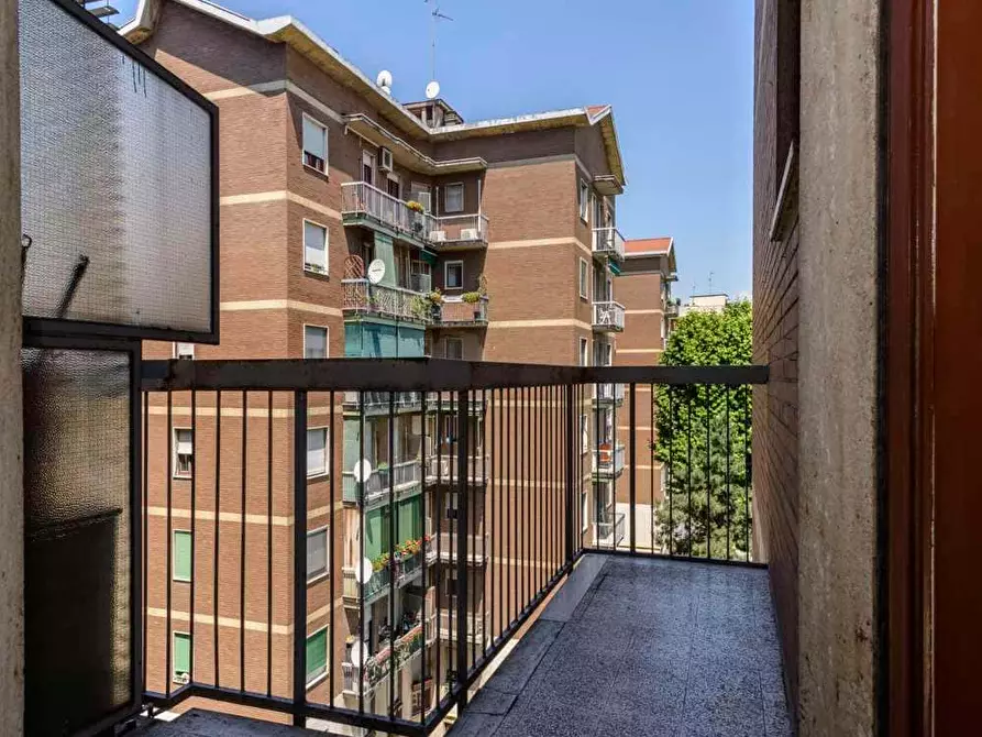 Immagine 15 di Camera in affitto  in Via Sulmona23 a Milano