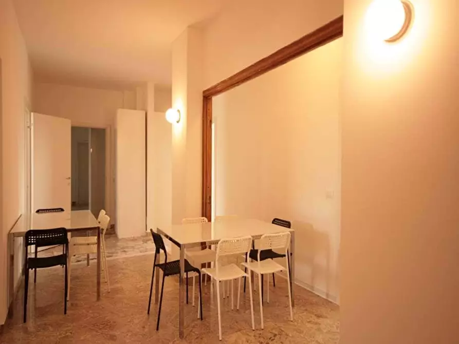 Immagine 36 di Camera in affitto  in Viale Molise65 a Milano