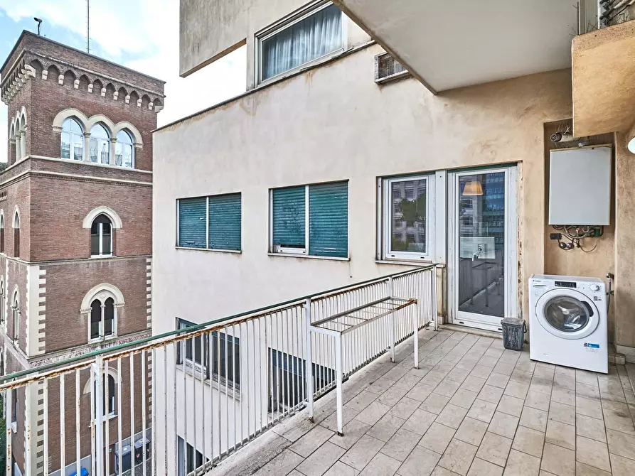 Immagine 17 di Appartamento in affitto  in Via del Circo Massimo7 a Roma