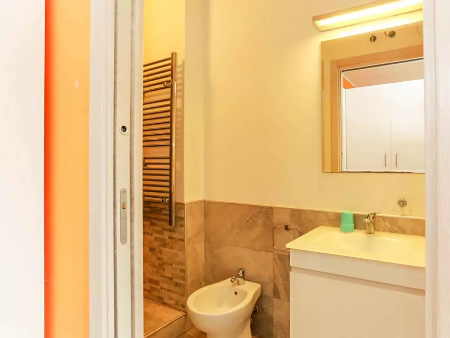 Immagine 14 di Appartamento in affitto  in Via Bordighera34 a Milano