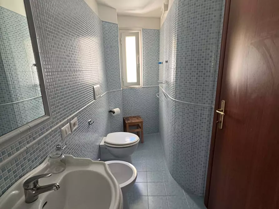 Immagine 9 di Camera in affitto  in Via Famagosta4 a Roma