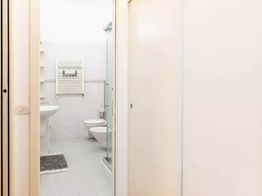 Immagine 11 di Appartamento in affitto  in Via Giuseppe Gaspari2 a Casalecchio Di Reno