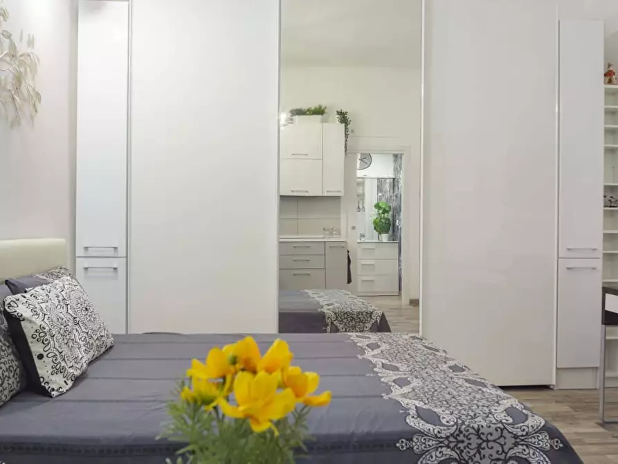 Immagine 8 di Appartamento in affitto  in Via Orti16 a Milano