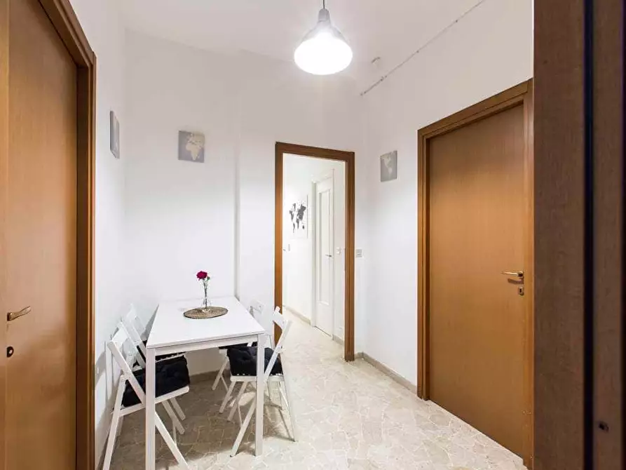 Immagine 12 di Camera in affitto  in Via Ginestre6 a Buccinasco