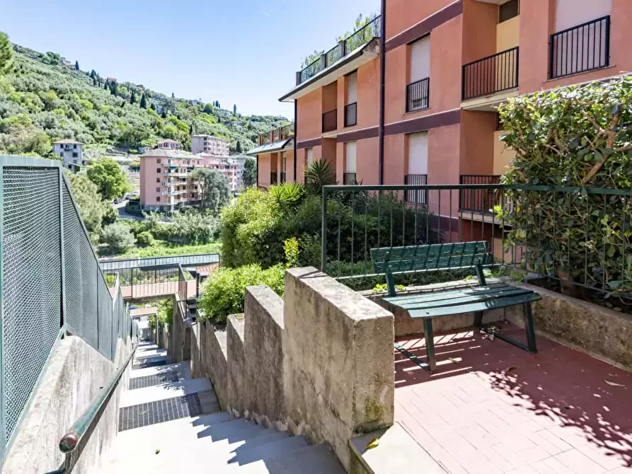 Immagine 41 di Appartamento in affitto  in Via Fratelli Betti289 a Rapallo