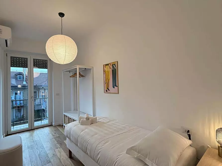 Immagine 13 di Appartamento in affitto  in Viale Tunisia13 a Milano