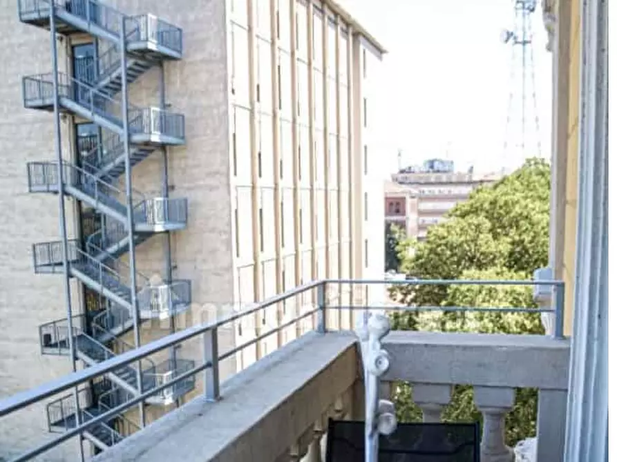 Immagine 13 di Appartamento in affitto  in Piazza Umanitaria2 a Milano