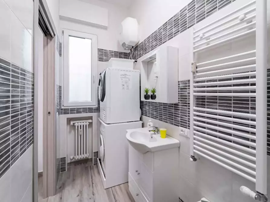 Immagine 15 di Appartamento in affitto  in Via del Faggiolo4 a Bologna