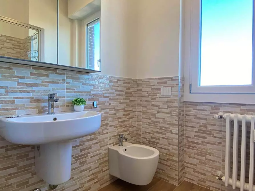 Immagine 9 di Appartamento in affitto  in Via Lucio Giunio Columella a Milano