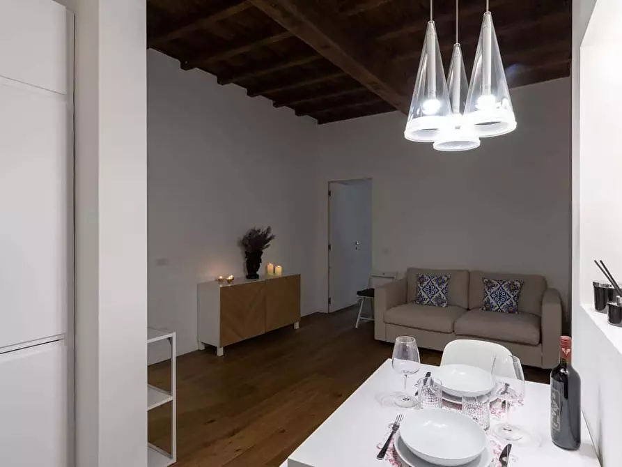 Immagine 16 di Appartamento in affitto  in Via Dante Alighieri16 a Firenze