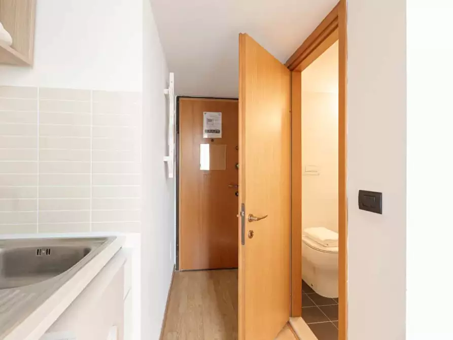 Immagine 8 di Appartamento in affitto  in Corso Magenta25 a Milano