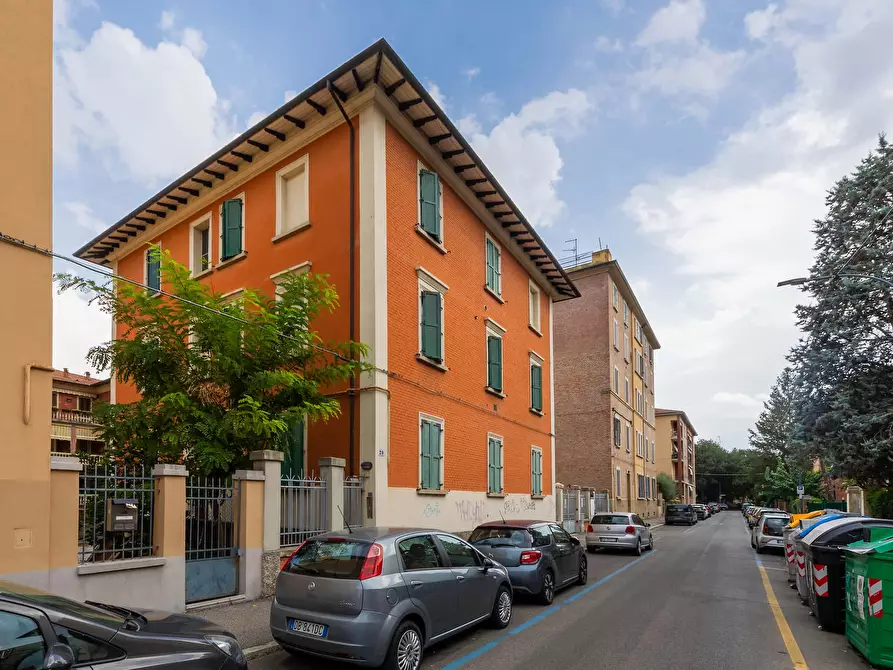 Immagine 15 di Appartamento in affitto  in Via Pellegrino Matteucci20 a Bologna