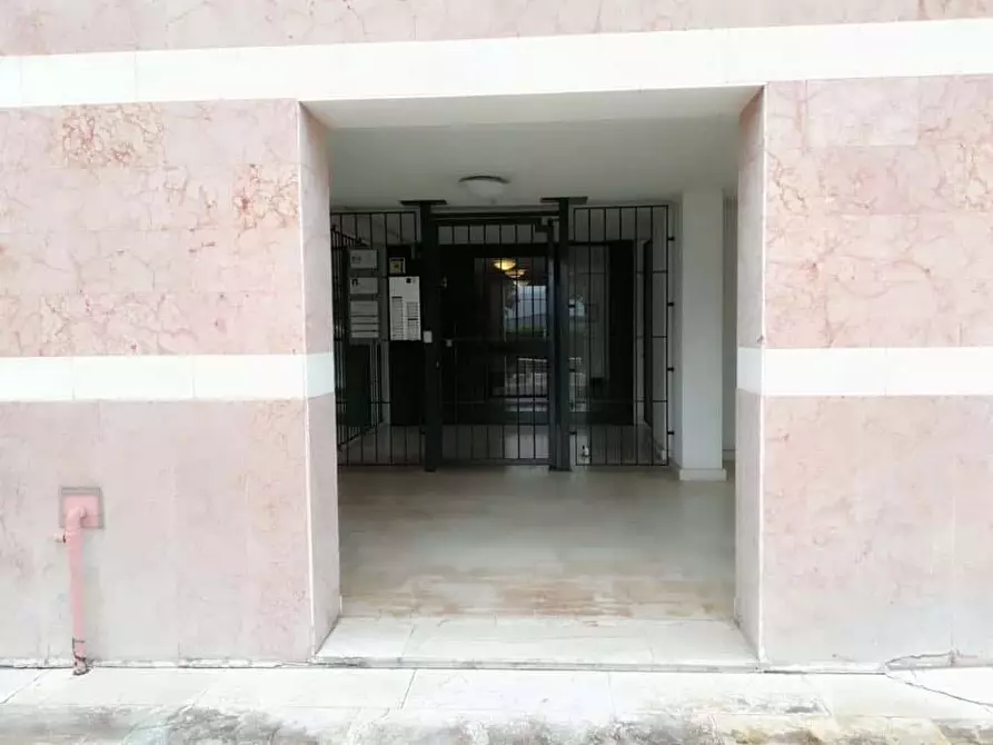 Immagine 31 di Appartamento in affitto  in Via Ca' di Cozzi14 a Verona