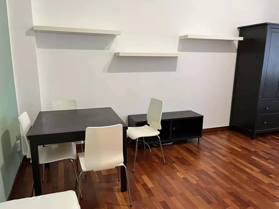 Immagine 5 di Appartamento in affitto  in Via Giacinto Bruzzesi37 a Milano