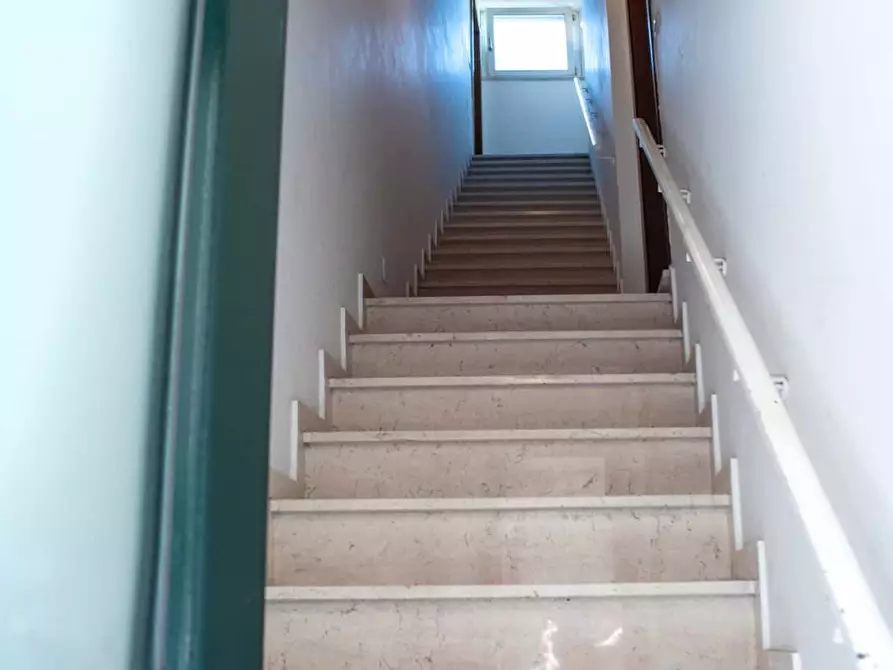 Immagine 11 di Appartamento in affitto  in Via Volturno6 a Jesi