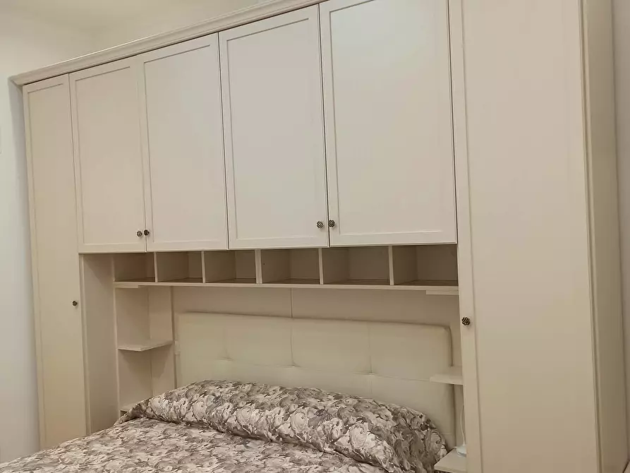 Immagine 1 di Appartamento in affitto  in Via Castell'Umberto27 a Roma