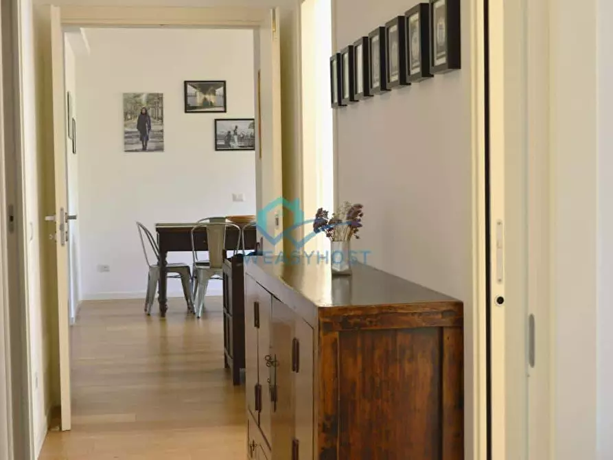 Immagine 4 di Appartamento in affitto  in Via Paola Falconieri13 a Roma