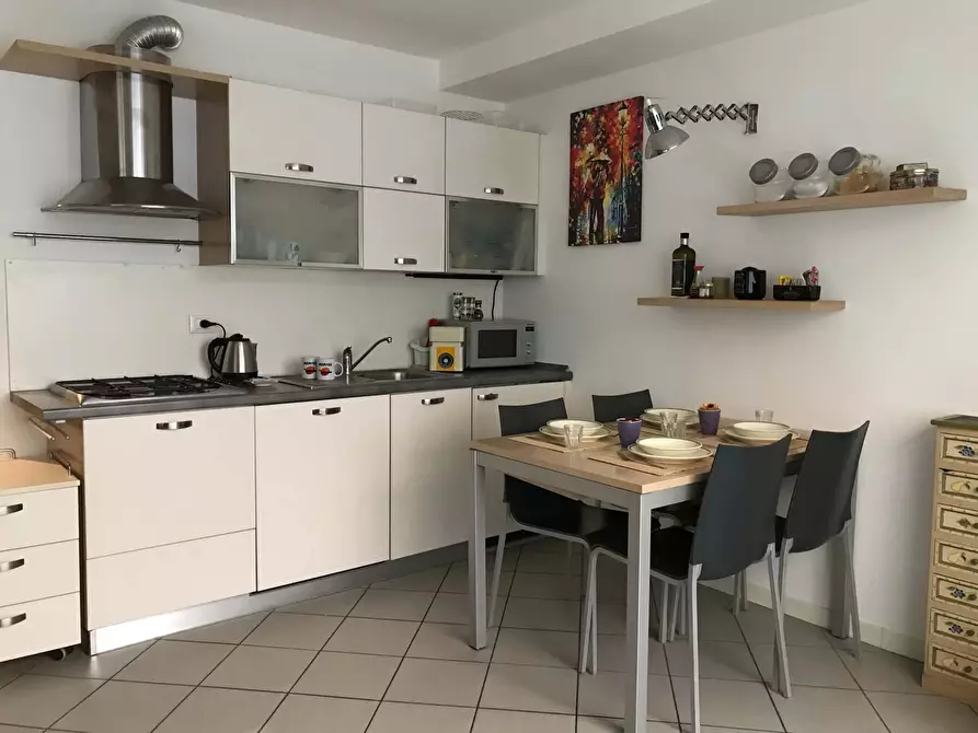 Immagine 5 di Appartamento in affitto  in Via Alessandro Stradella9a a Milano