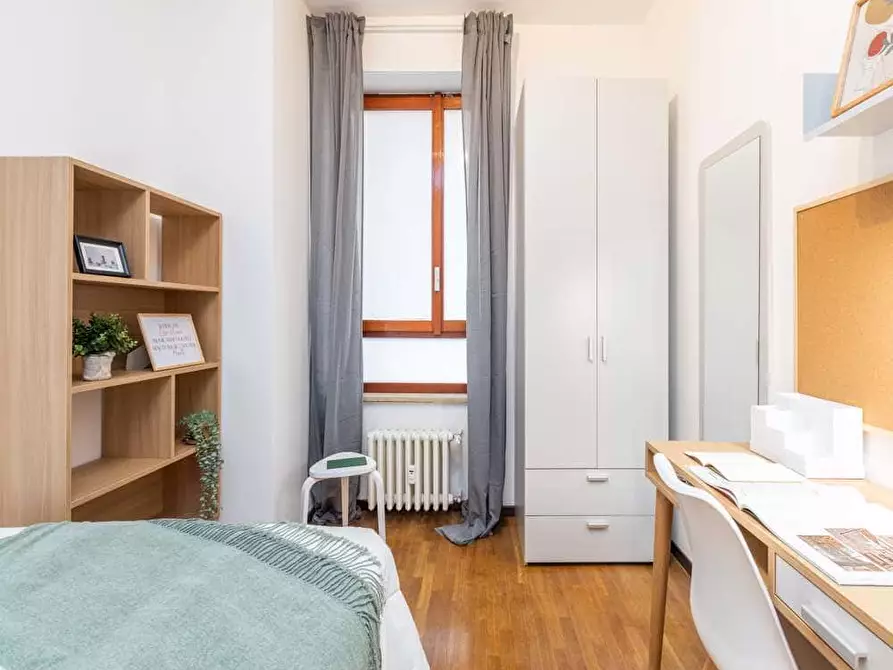 Immagine 5 di Camera in affitto  in Viale Tibaldi54 a Milano