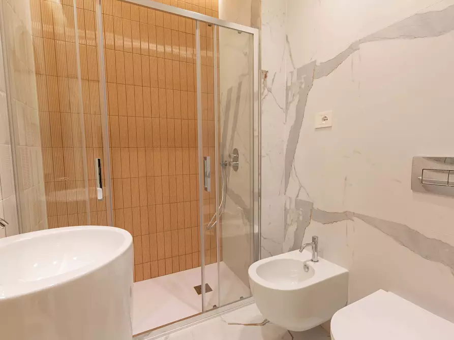 Immagine 17 di Appartamento in affitto  in Via Francesco Daverio6 a Milano