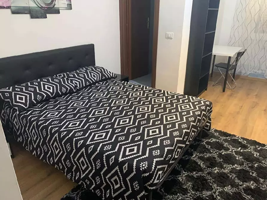 Immagine 2 di Camera in affitto  in Via Bixio41 a Roma