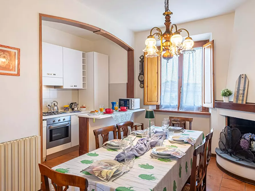 Immagine 7 di Appartamento in affitto  in Viale Lazzaro Papi117 a Lucca