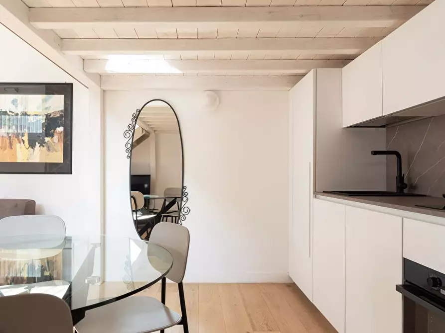 Immagine 6 di Appartamento in affitto  in Via Nino Bixio33 a Milano