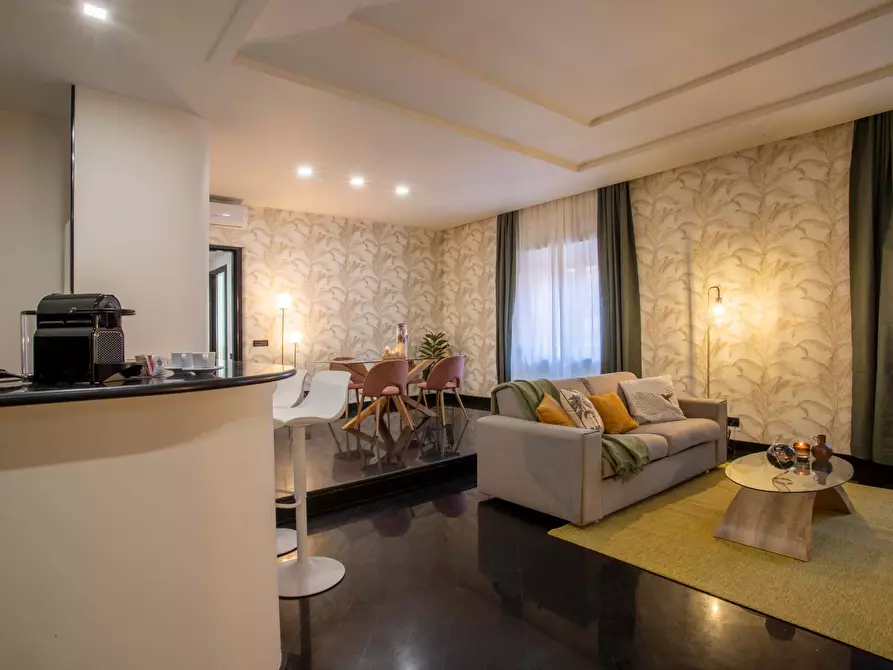 Immagine 8 di Appartamento in affitto  in Via dell'Argilla15 a Roma