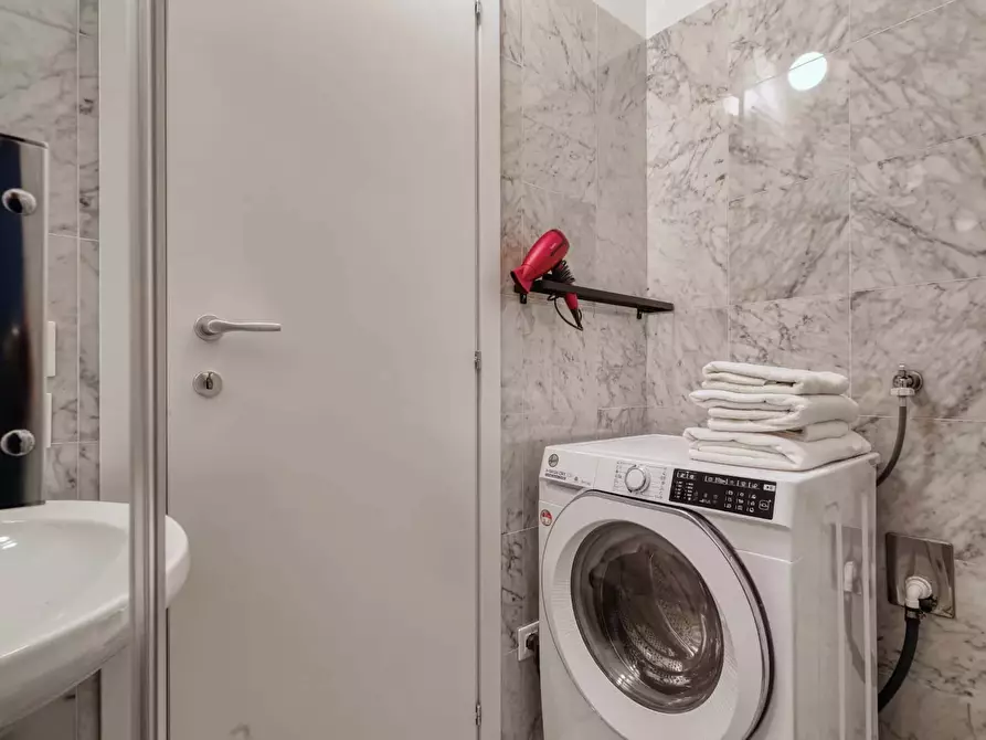 Immagine 29 di Appartamento in affitto  in Via Antonio Banfi a Milano