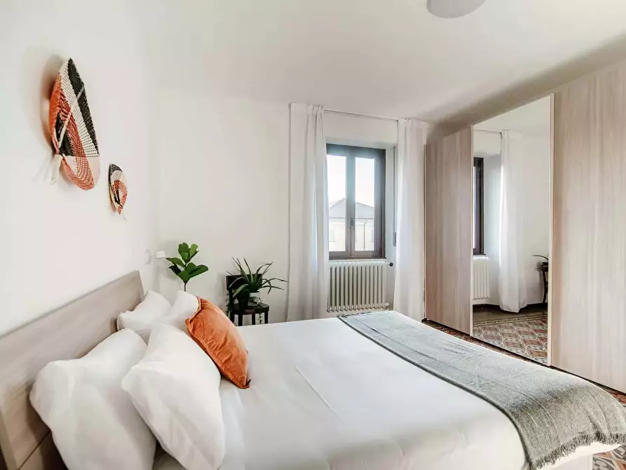 Immagine 23 di Appartamento in affitto  in Via Luigi Dottesio1 a Como