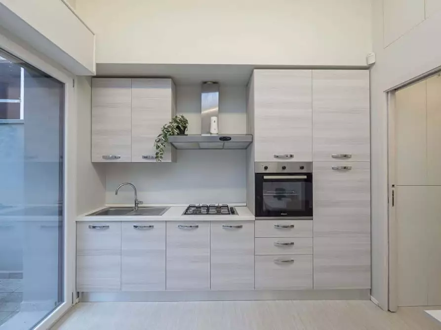 Immagine 3 di Appartamento in affitto  in Via Privata Paolo Dal Pozzo Toscanelli10 a Milano