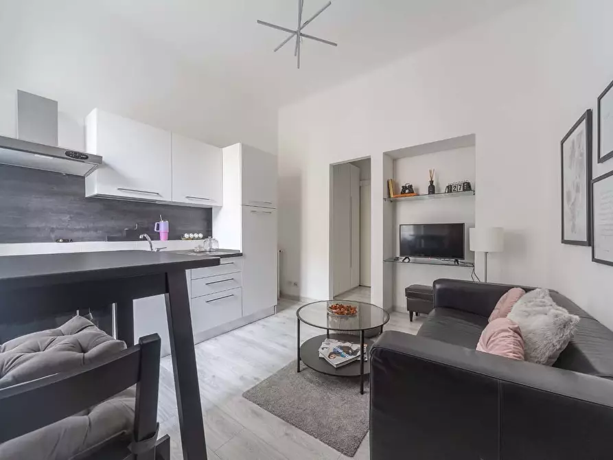 Immagine 10 di Appartamento in affitto  in Viale Corsica41 a Milano