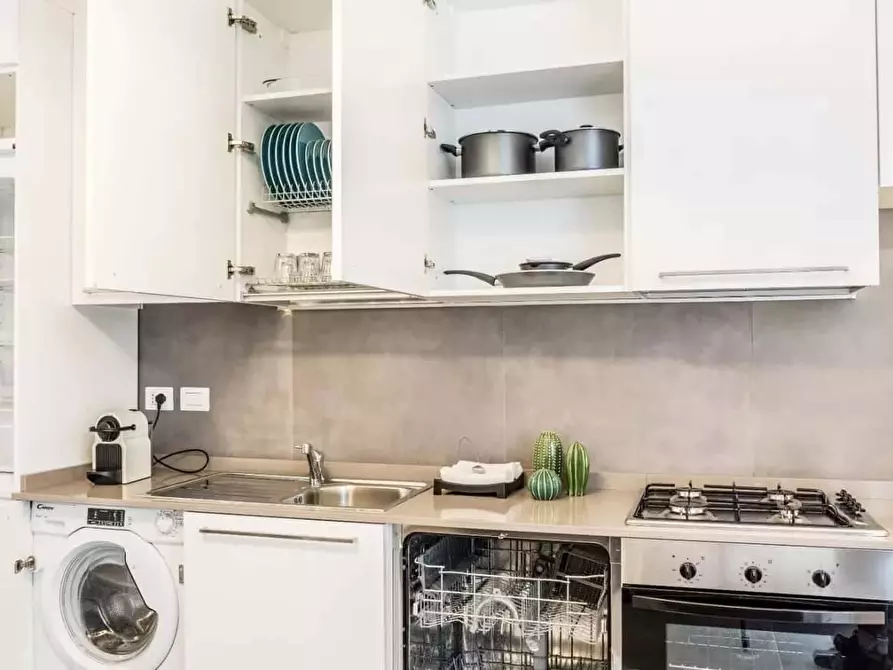 Immagine 15 di Appartamento in affitto  in Via San Gerolamo Emiliani1 a Milano