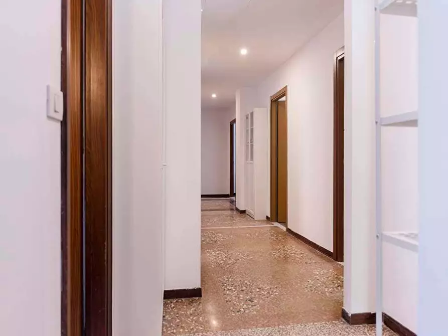 Immagine 25 di Camera in affitto  in Viale Giovanni Vicini20 a Bologna