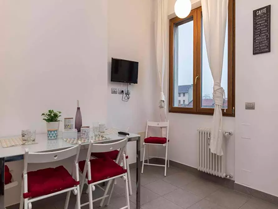 Immagine 39 di Camera in affitto  in Via Polesine33 a Milano