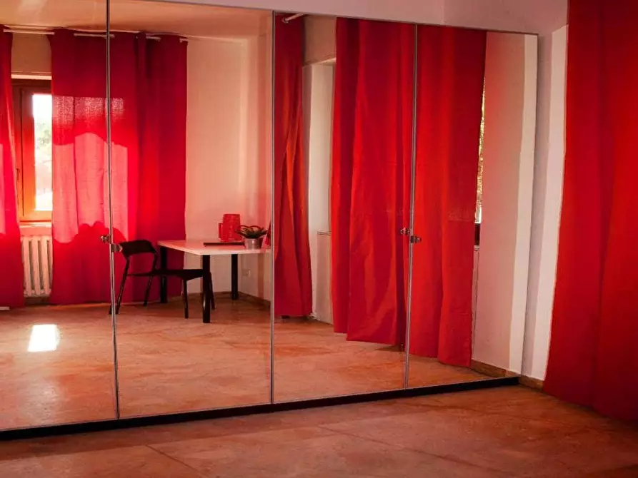 Immagine 10 di Camera in affitto  in Via Bassini19 a Milano