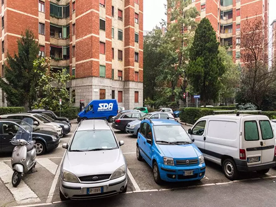 Immagine 16 di Camera in affitto  in Largo Cavalieri di Malta20 a Milano