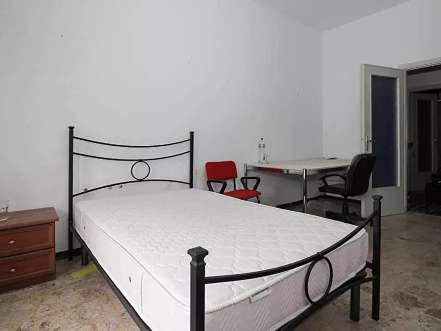 Immagine 4 di Camera in affitto  in Via Innocenzo Isimbardi a Milano