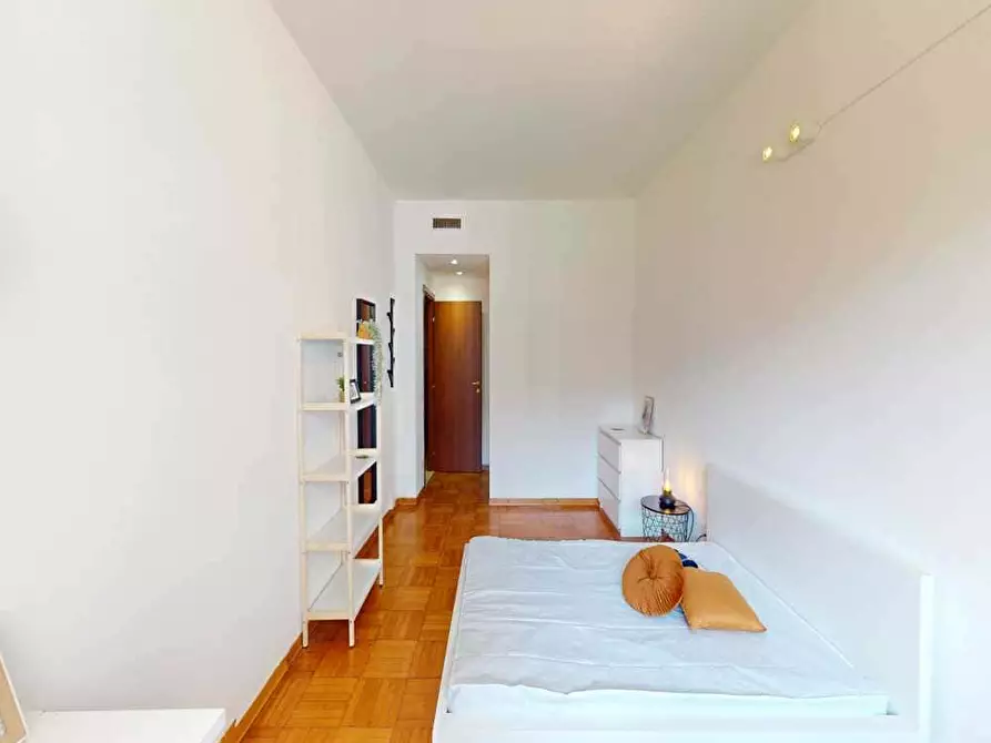 Immagine 2 di Camera in affitto  in Via Copernico57 a Milano