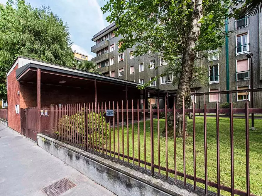 Immagine 14 di Camera in affitto  in Via Raffaello Bertieri1 a Milano