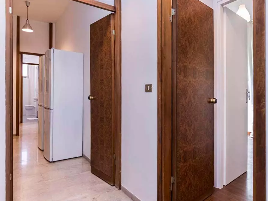 Immagine 38 di Camera in affitto  in Via Giuseppe Frua16 a Milano