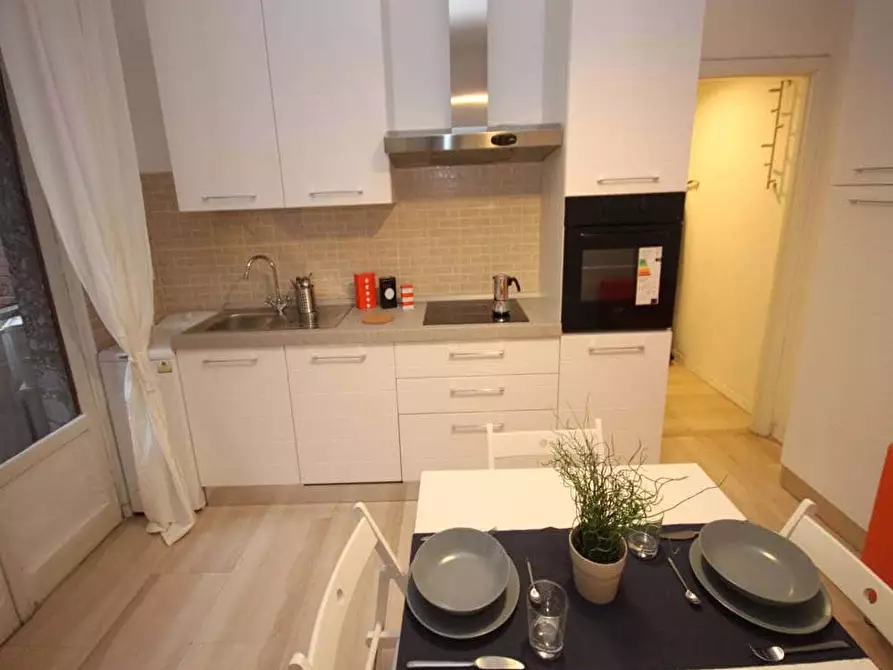 Immagine 19 di Camera in affitto  in Via Salvatore Barzilai15 a Milano