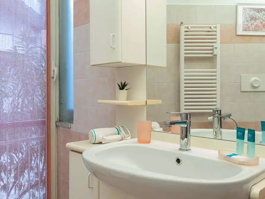 Immagine 4 di Appartamento in affitto  in Via Mac Mahon45 a Milano