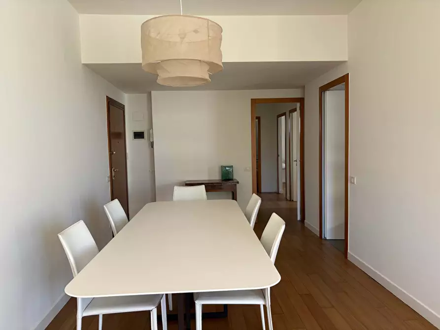 Immagine 5 di Appartamento in affitto  in Viale Elvezia12 a Milano