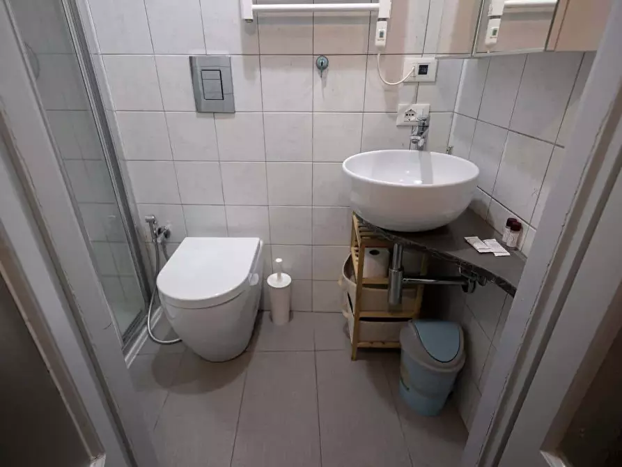 Immagine 9 di Appartamento in affitto  in Via Guido Guinizelli6 a Milano